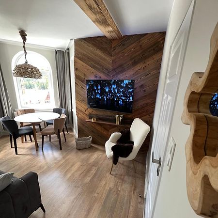 Apartament Villa Nelly シクラルスカ・ポレンバ エクステリア 写真